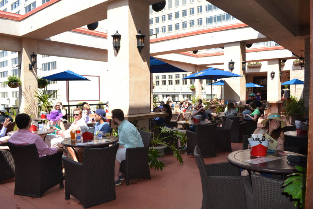 Brits Pub Veranda